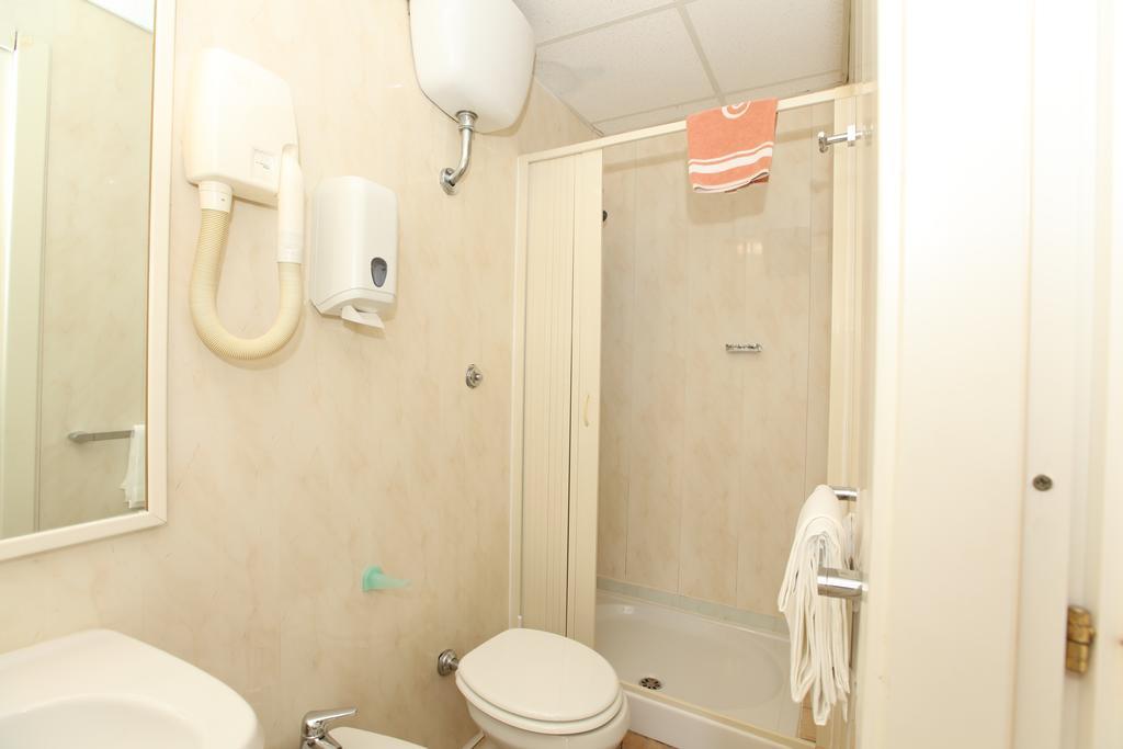 לידו די אוסטיה Hotel Belvedere חדר תמונה